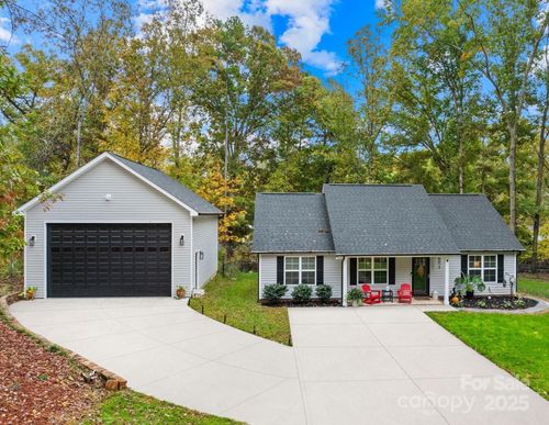 683 Acorn Acres Rd, Norwood, NC, 28128-9405 | Card Image