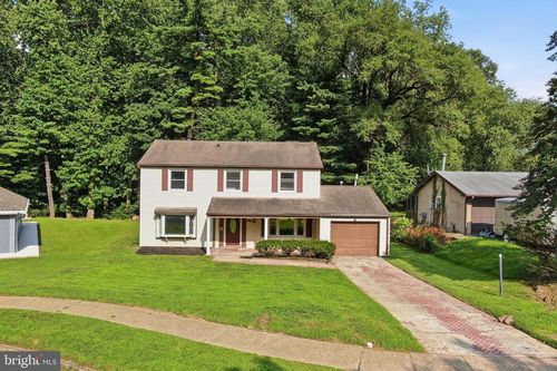 14 Poppy Turn, Willingboro, NJ, 08046-2718 | Card Image