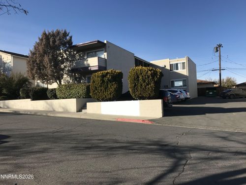e-1375 Carlin St, Reno, NV, 89503-4138 | Card Image