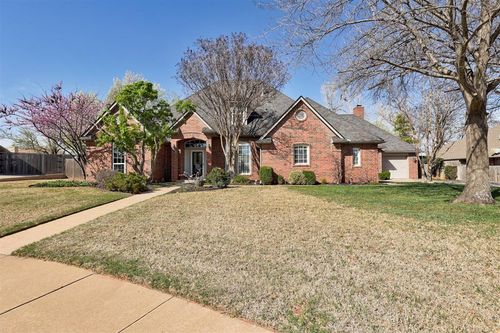 13920 Plantation Way, Edmond, OK, 73013-7268 | Card Image