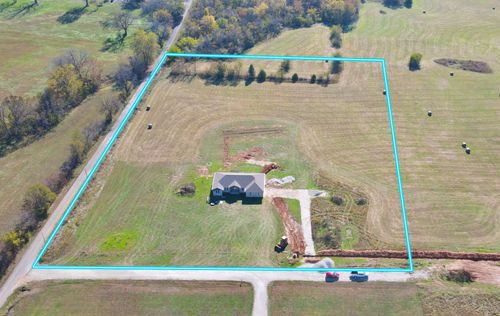 20203 Lawrence 2008p, Everton, MO, 65646 | Card Image