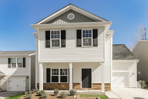 4009 Tulocay Ln, Charlotte, NC, 28215-5403 | Card Image
