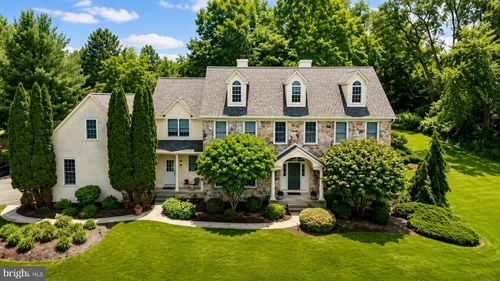 5 Misty Meadow Dr, West Chester, PA, 19382-7095 | Card Image