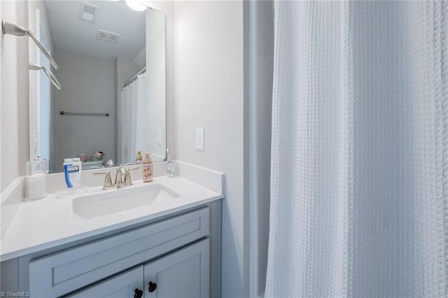 109 Red Maple Way, House other with 4 bedrooms, 3 bathrooms and null parking in King NC | Image 30