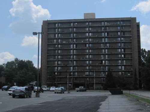 1 Kanawha Ter, Saint Albans, WV, 25177-2762 | Card Image