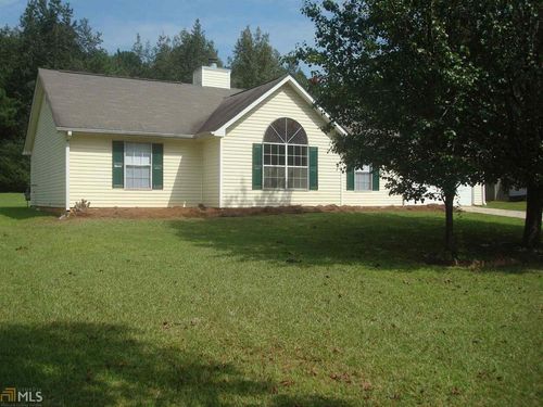41 Sandstone Ln, Sharpsburg, GA, 30277-3351 | Card Image