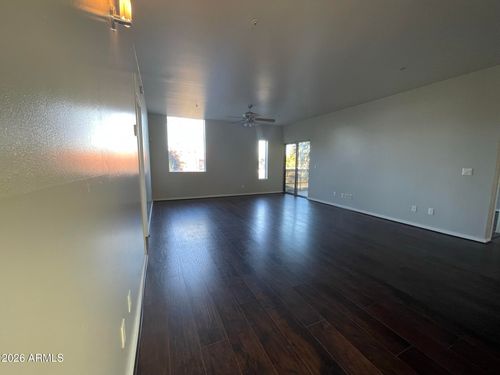 2011-1111 W University Dr, Tempe, AZ, 85281-3724 | Card Image