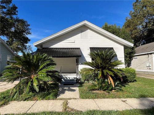 211 Hazel St, Mobile, AL, 36607-3016 | Card Image