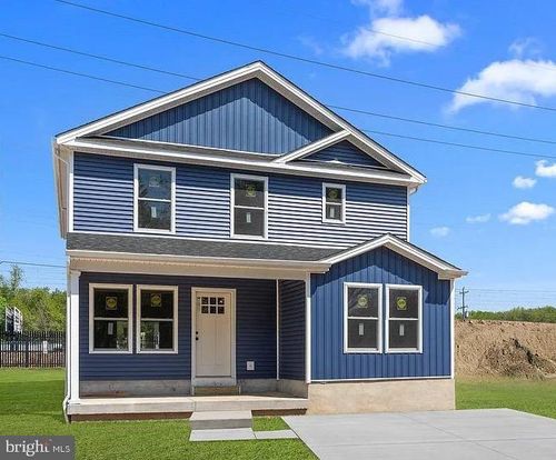 2816 E Ave, LEVITTOWN, PA, 19056-3320 | Card Image