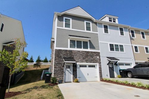 2866 Belgian Dr, ROCKINGHAM, VA, 22801-3960 | Card Image