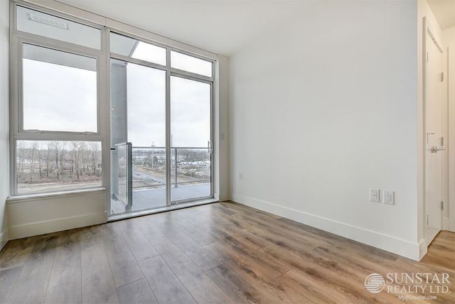 604 - 3581 E Kent Avenue, Condo with 2 bedrooms, 0 bathrooms and 1 parking in Vancouver BC | Image 2