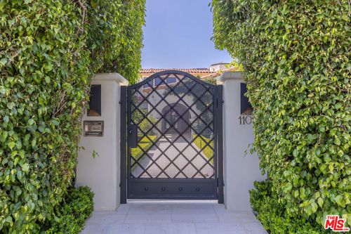 1109 Tower Rd, Beverly Hills, CA, 90210 | Card Image
