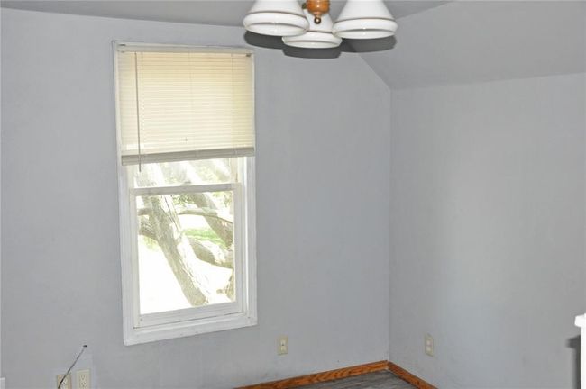 1402 N St Sw, House other with 4 bedrooms, 2 bathrooms and null parking in Cedar Rapids IA | Image 5