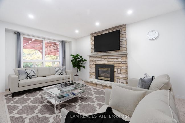17 Carmichael Crt, House other with 4 bedrooms, 4 bathrooms and 4 parking in Orillia ON | Image 14
