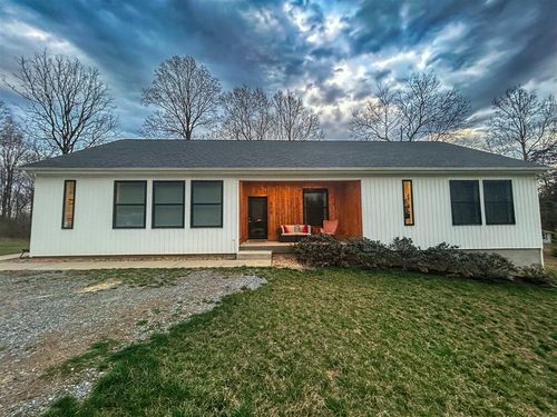 670 Tucker Rd, Troutville, VA, 24175-7083 | Card Image