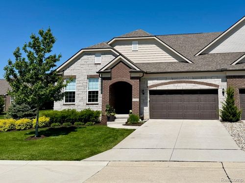 40589 Aster Ct, Clinton Township, MI, 48036-5001 | Card Image