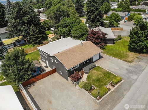 1598 Tedford St Se, East Wenatchee, WA, 98802-5263 | Card Image