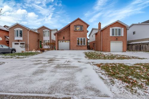 {{alt}} | Card Image