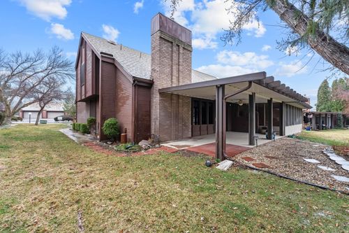 42 White Barn Dr, Pleasant View, UT, 84414-2237 | Card Image