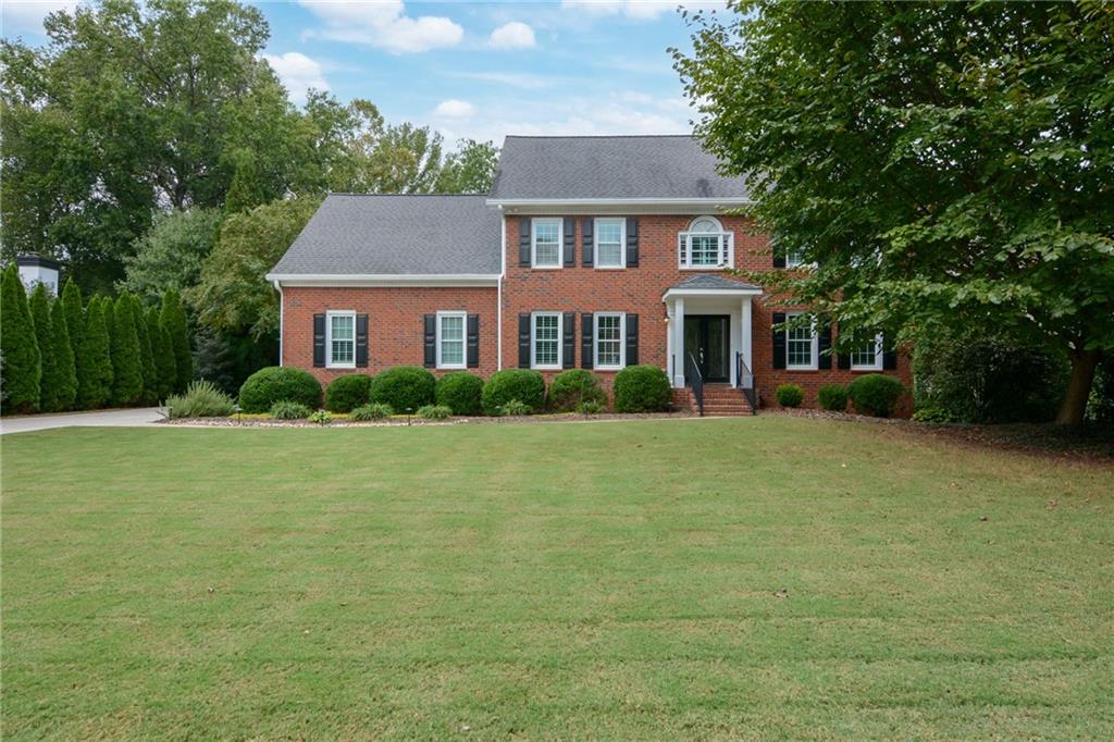 Fairfax Dr, Alpharetta, GA 30009