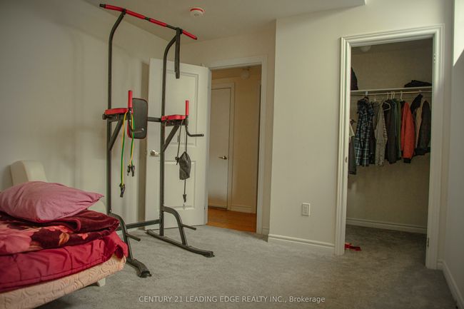 2 Ludlow Dr, House other with 5 bedrooms, 4 bathrooms and 2 parking in Barrie ON | Image 25