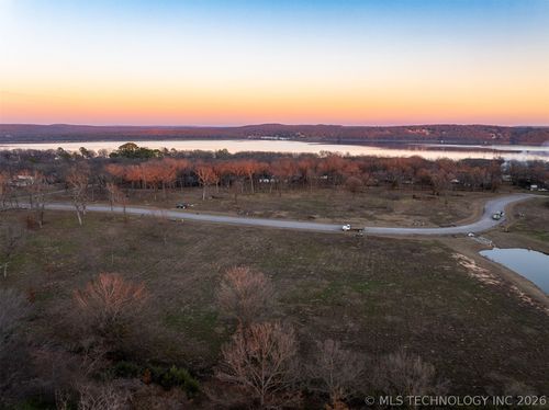 74091 S Fir Dr, Wagoner, OK, 74467 | Card Image