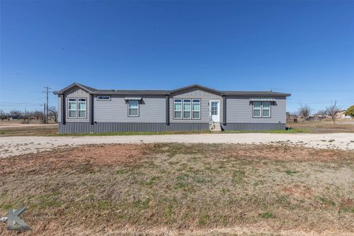 2032 Avenue L, Anson, TX, 79501-7012 | Card Image