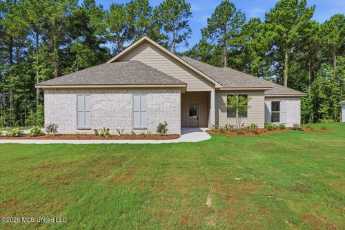 220 New Haven Ln, Brandon, MS, 39042-7709 | Card Image