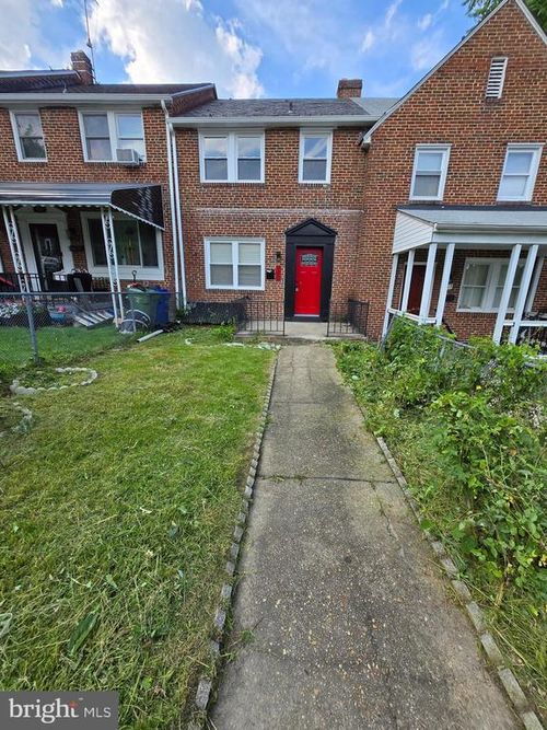 940 E 41st St, BALTIMORE, MD, 21218-1301 | Card Image