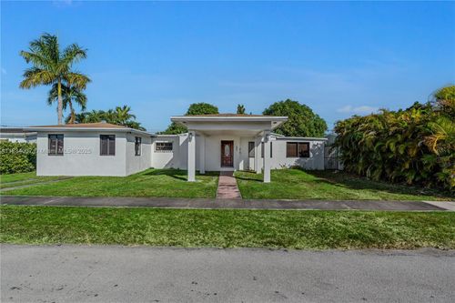1231 W 60th Ter, Hialeah, FL, 33012-6310 | Card Image