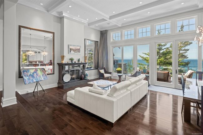 1050 Roxview Crt, House other with 4 bedrooms, 6 bathrooms and 3 parking in Sooke BC | Image 19