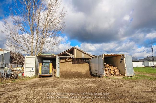 463176 Concession 24, Home with 2 bedrooms, 2 bathrooms and 20 parking in Georgian Bluffs ON | Image 13