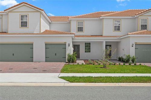 560 Bay Leaf Dr, POINCIANA, FL, 34759-5418 | Card Image