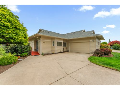 371 Nw Rachel Lynn Way, Roseburg, OR, 97471-5534 | Card Image