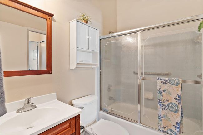 5512 Rosewall Cir, House other with 2 bedrooms, 2 bathrooms and null parking in LEESBURG FL | Image 31