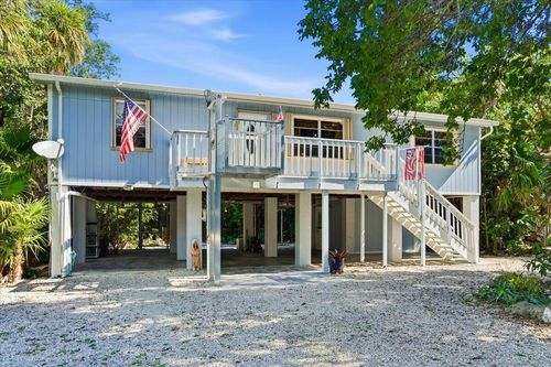 22 Stirrup Key Blvd, Marathon, FL, 33050-2928 | Card Image