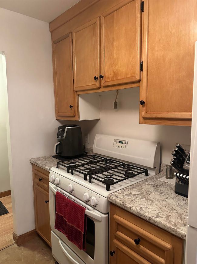 APT-69 - 9 Blackstone Dr, Condo with 2 bedrooms, 2 bathrooms and null parking in Nashua NH | Image 12