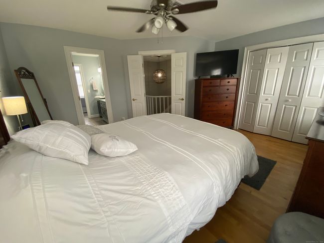 104 - 104 Cambridge Cmns, Condo with 2 bedrooms, 2 bathrooms and 1 parking in Middletown CT | Image 17