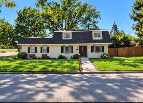 701 Angus Valley Drive, Rolla, MO, 65401 | Card Image