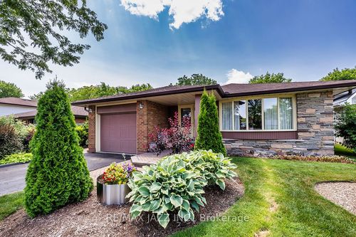 351 Orange Cres, Oshawa, ON, L1G5X2 | Card Image