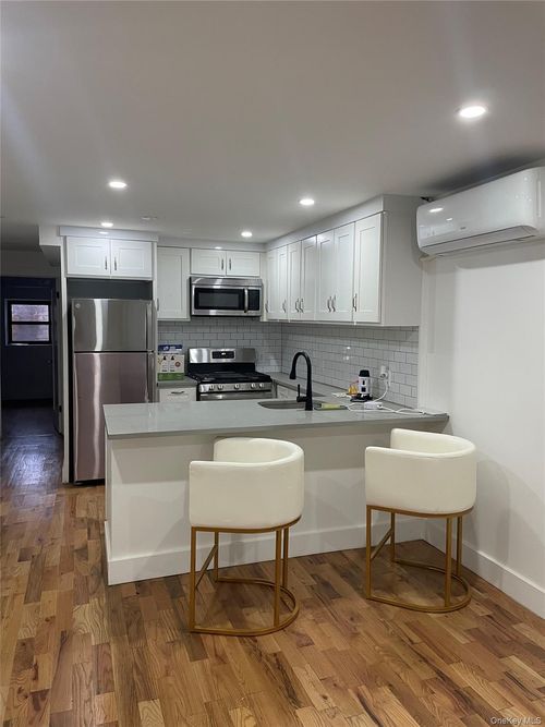 a-2105 Pacific St, Brooklyn, NY, 11233-5946 | Card Image