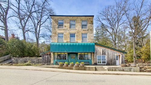 216 Barden St, Eden Mills, ON, N0B1P0 | Card Image