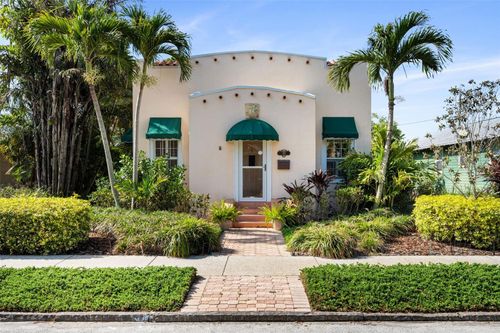 762 23rd Ave N, ST PETERSBURG, FL, 33704-3310 | Card Image