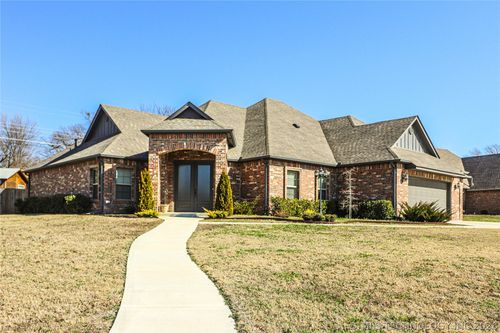 1335 Teresa Ave, Sapulpa, OK, 74066-5861 | Card Image