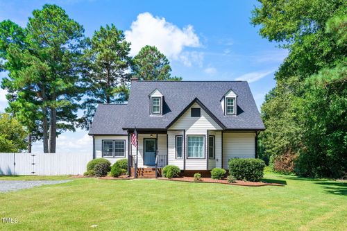 2933 Tram Rd, Fuquay Varina, NC, 27526-7754 | Card Image