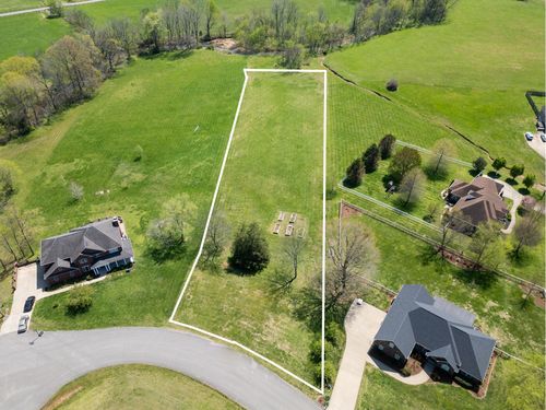 2007 Tammy Dr, Springfield, TN, 37172-7051 | Card Image