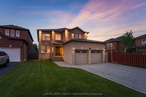 6 Veerland Drive, North York, ON, M6L1R9 | Card Image