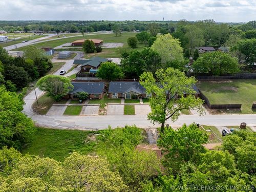 d-708 Oakdale Ln, Madill, OK, 73446-1054 | Card Image