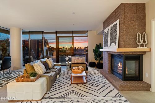 262-208 W Portland St, Phoenix, AZ, 85003-5452 | Card Image