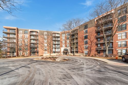 504-509 Aurora Avenue, Naperville, IL, 60540 | Card Image